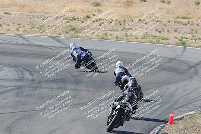 media/Apr-20-2025-AHRMA (Sun) [[393a79c373]]/Race/Group 11 early race/Turn 4b/